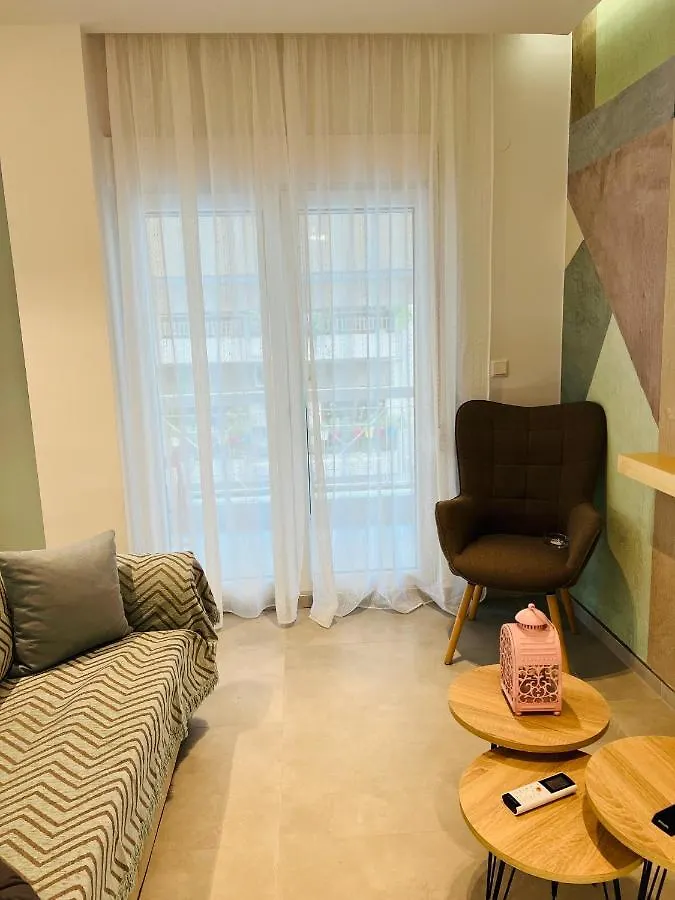 Bright And Modern Studio Thessaloniki Downtown ギリシャ
